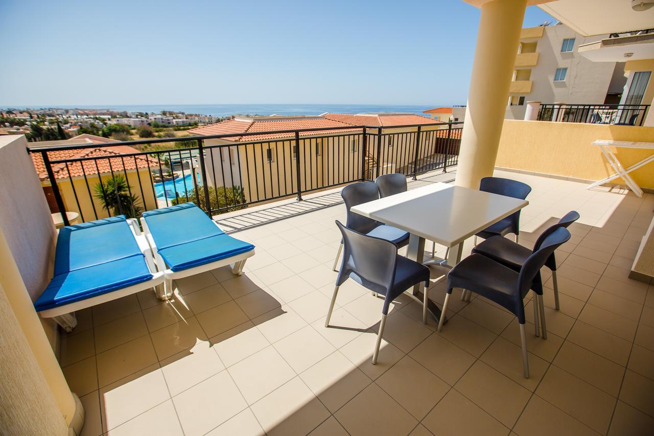 Paradise Kings Club Aparthotel Paphos Phòng bức ảnh