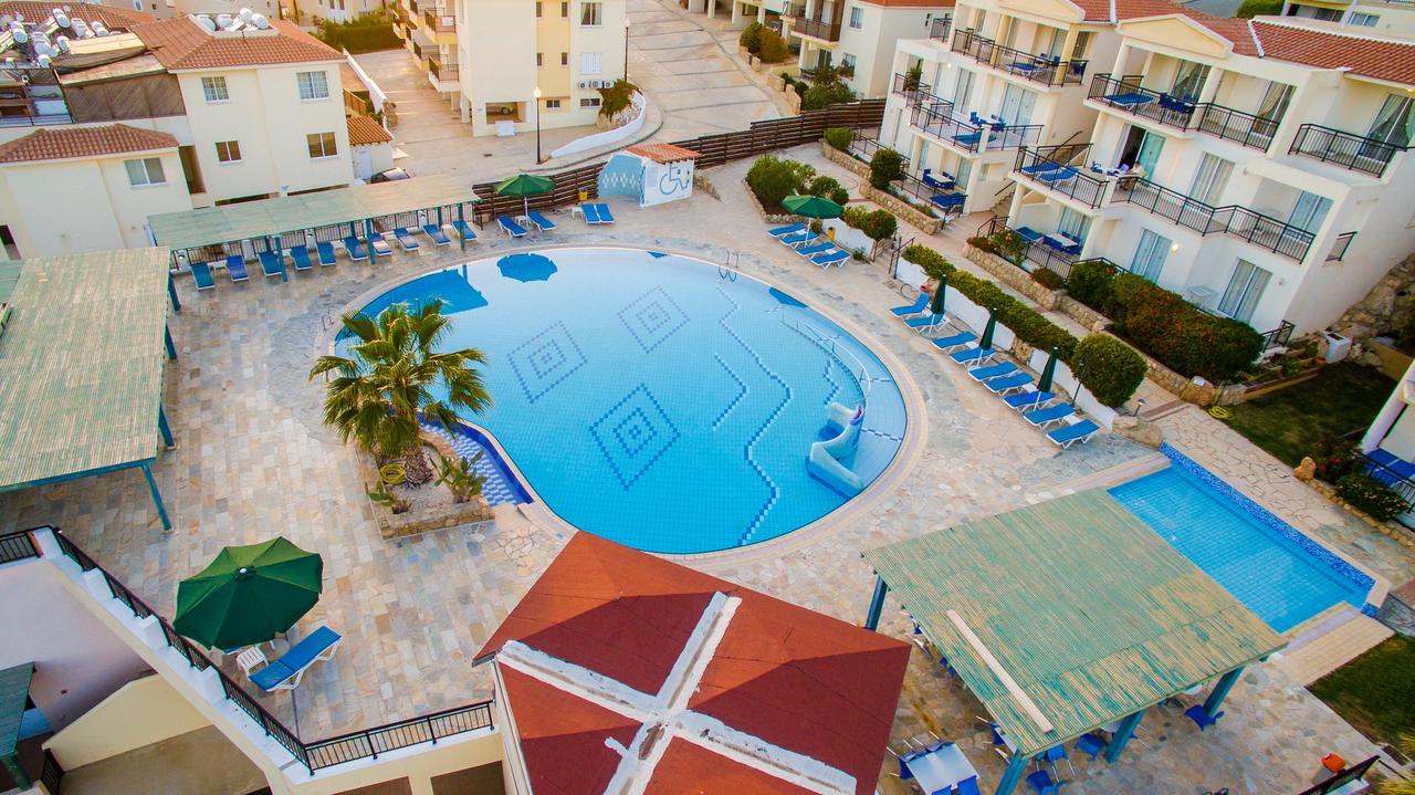 Paradise Kings Club Aparthotel Paphos Ngoại thất bức ảnh